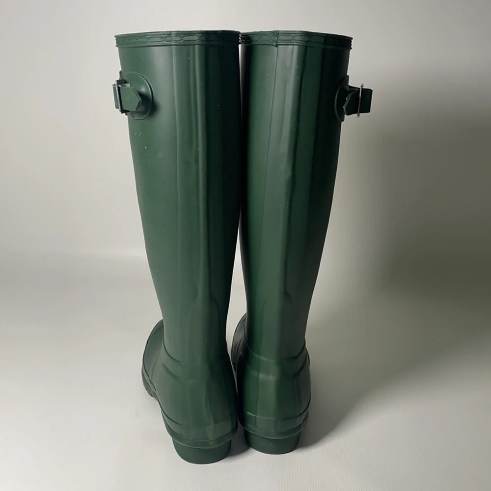 Hunter Tall Rain Boots - sz 37EU / US6